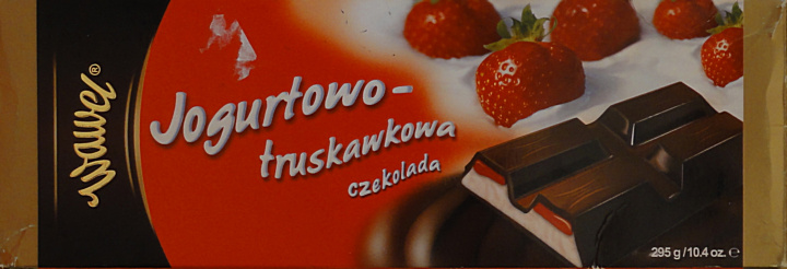 Wawel duze 1 jogurtowo-truskawkowa.jpg